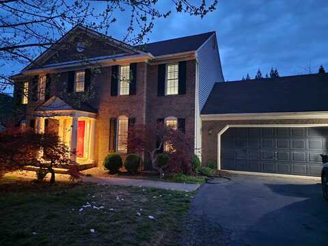 6206 Stone Manor DR, Roanoke, VA 24018