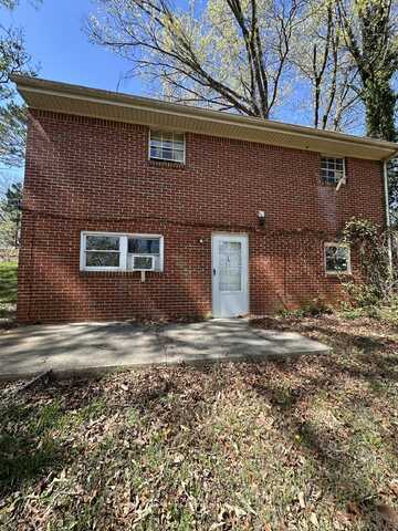 1701 Mayfield DR, Vinton, VA 24179