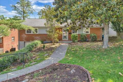 547 Dillard RD SW, Roanoke, VA 24014