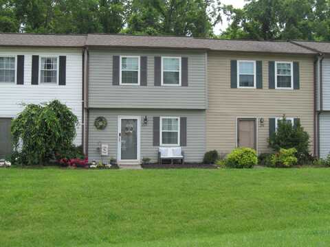 217 Tinkerview DR, Cloverdale, VA 24077