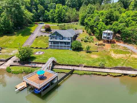 285 Dixon DR, Hardy, VA 24101