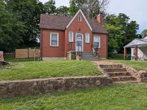 2221 W Main ST, Salem, VA 24153