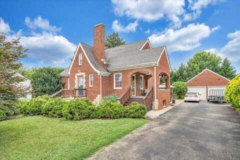 3038 Maplelawn AVE NW, Roanoke, VA 24012