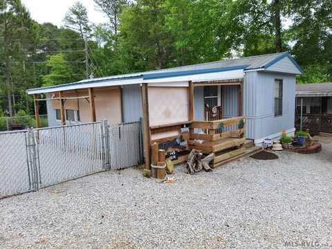 145 Fox Drive, Bracey, VA 23919
