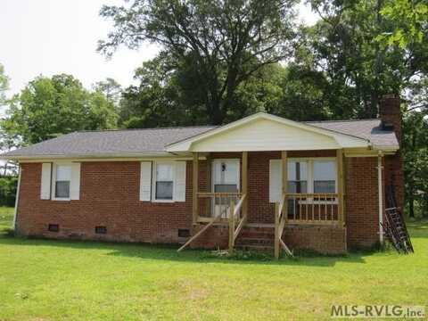 124 STATESVILLE RD, Como, NC 27818