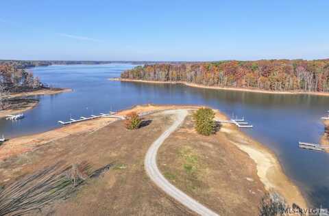 1 Jaber Rd, Clarksville, VA 23927