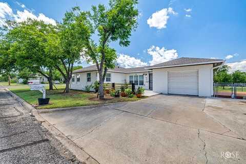 2822 North St, San Angelo, TX 76901