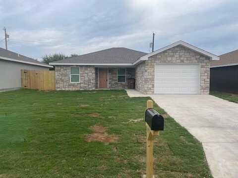 106 W Ave S, San Angelo, TX 76901