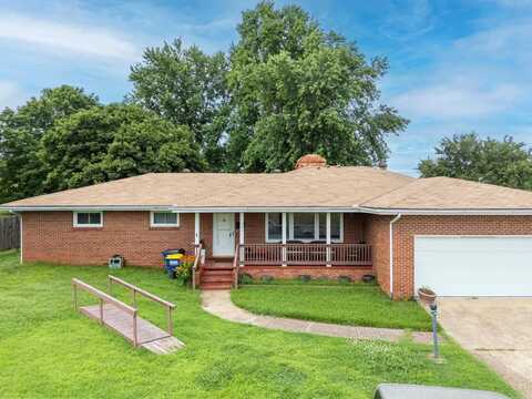 925 E 6th Street, Mountain Home, AR 72653