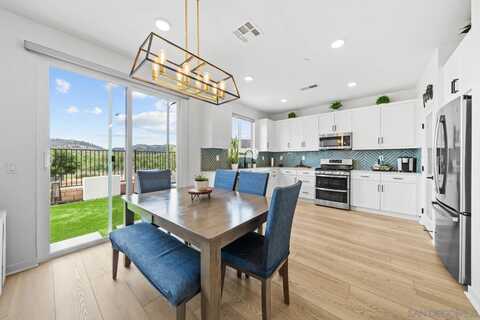 35052 Hacienda Heights, Fallbrook, CA 92028