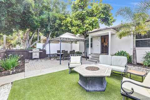 1344-46 Hornblend St, San Diego, CA 92109