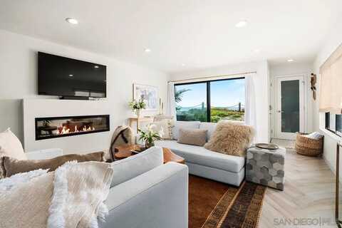 435 S S Sierra Ave, Solana Beach, CA 92075