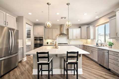 30580 Hawkscrest Ct, Murietta, CA 92563
