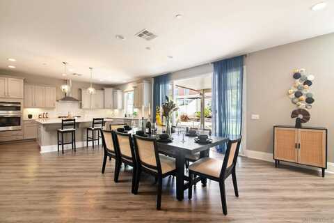 30580 Hawkscrest Ct, Murietta, CA 92563