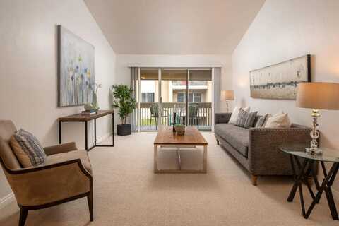 4600 Lamont St, San Diego, CA 92109