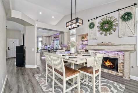 3358 Lake Circle Dr, Fallbrook, CA 92028
