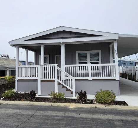 7025 San Bartolo St, Carlsbad, CA 92011