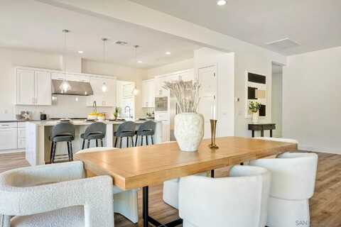 16350 Sage Trails Ct, Poway, CA 92064