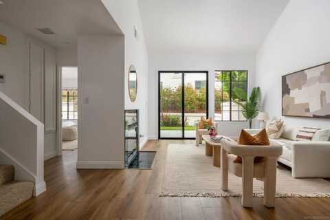 3633 Seahorn Circle, San Diego, CA 92130