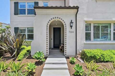 704 Merit Dr, San Marcos, CA 92078
