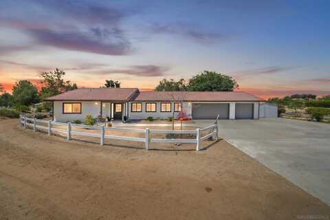 38680 Avenida De La Bandolero, Temecula, CA 92592