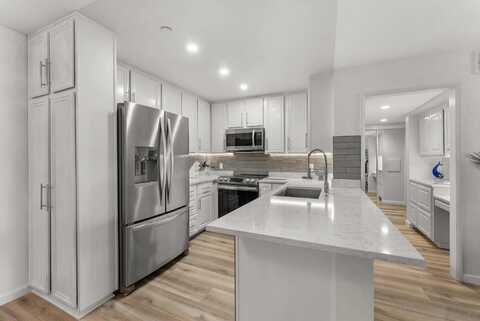 850 State Street, San Diego, CA 92101
