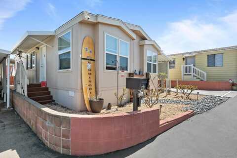 40 Hummingbird Ln., Oceanside, CA 92057