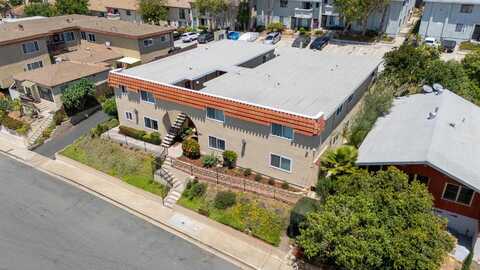 5844 Riley St., San Diego, CA 92110