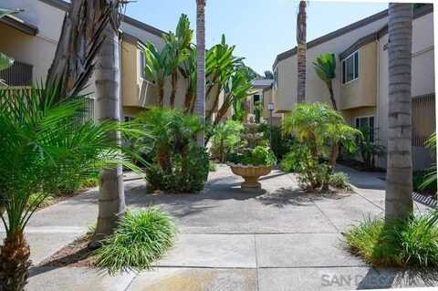 8529 Villa La Jolla Dr, La Jolla, CA 92037