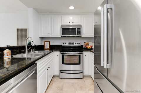 3935 Nobel Dr, San Diego, CA 92122