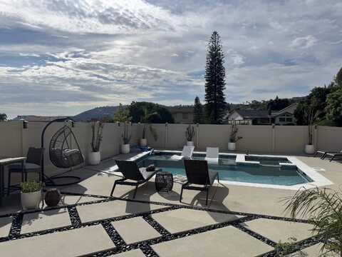1485 Natalia Ct., Escondido, CA 92026