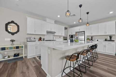 1485 Natalia Ct., Escondido, CA 92026