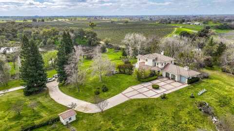 24943 N McIntire Road, Clements, CA 95227