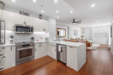350 K St, San Diego, CA 92101