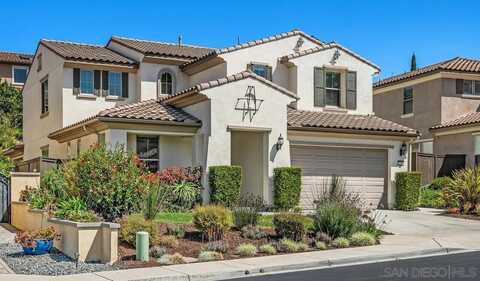 529 Adobe Estates Dr, Vista, CA 92083