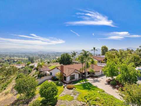 1373 Stoneridge Circle, Escondido, CA 92029