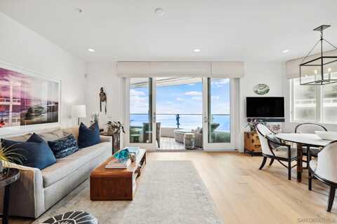 6767 Neptune Place, La Jolla, CA 92037