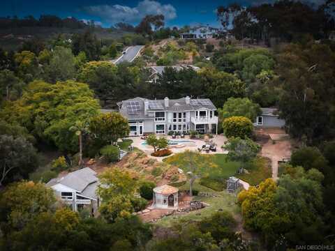 521 Latigo Row, Encinitas, CA 92024