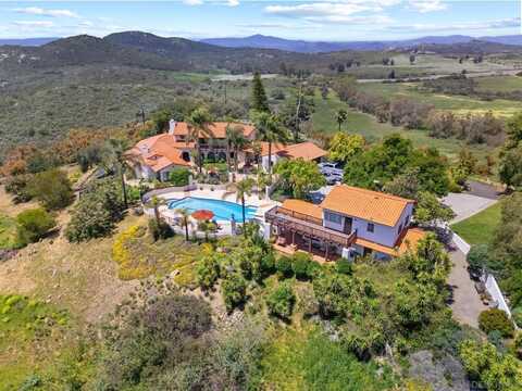 17156 Dos Hermanos, Poway, CA 92064