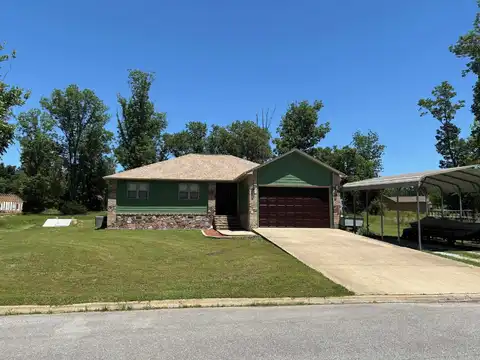 303 Whitewater Drive, Mountain View, AR 72560