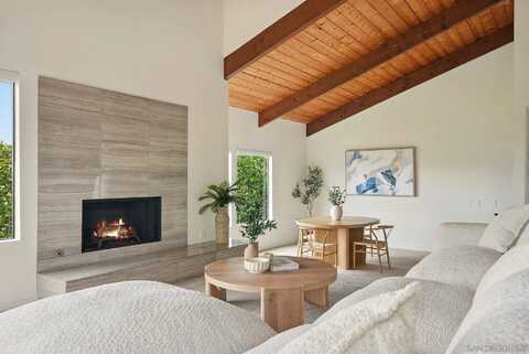 13883 Recuerdo Dr, Del Mar, CA 92014
