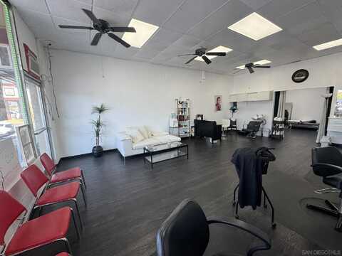 12243 Woodside Ave, Lakeside, CA 92040