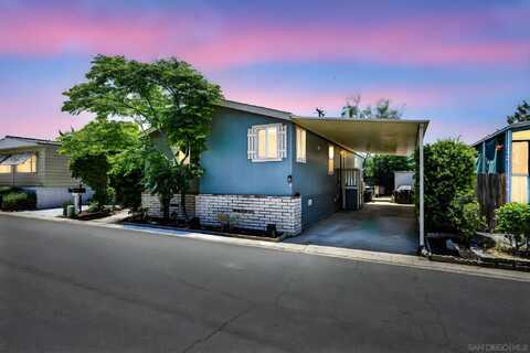 9395 Harritt Rd, Lakeside, CA 92040