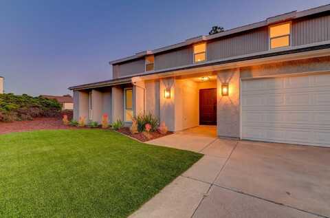 9830 Lyncarol Dr, La Mesa, CA 91941