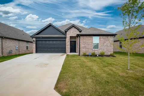 110 Mikah Drive, Maumelle, AR 72113