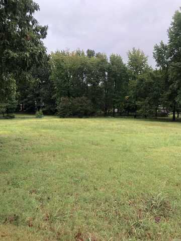 South S 10th Street, Paragould, AR 72450