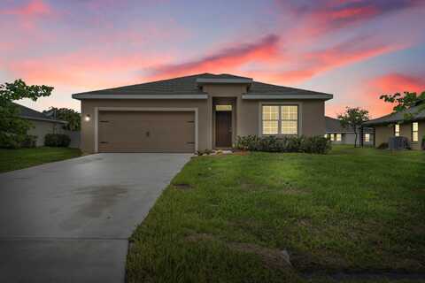 433 SW Eyerly Avenue, Port Saint Lucie, FL 34983