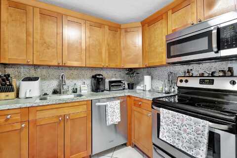 637 N Monaco N, Delray Beach, FL 33446