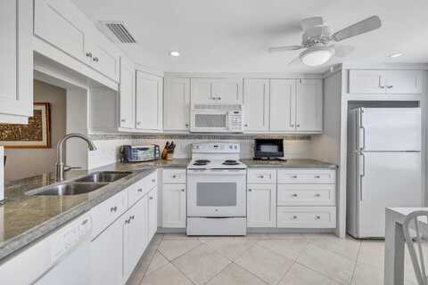 3001 Lincoln A, Boca Raton, FL 33434