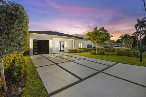 7802 Martin Avenue, West Palm Beach, FL 33405